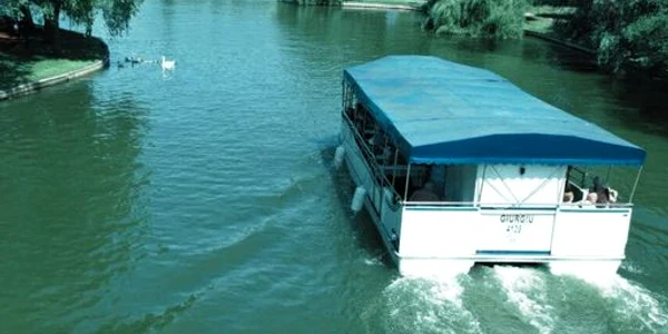 Vaporașul de pe Lacul IOR  FB jpg