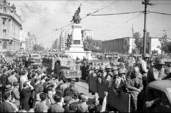 Armata Roșie în București FOTO Adevărul