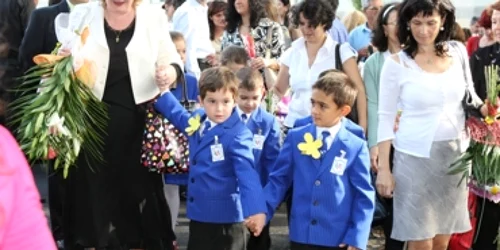 Galaţi: Prima zi de şcoală Colegiul Pedagogic "Costache Negri"