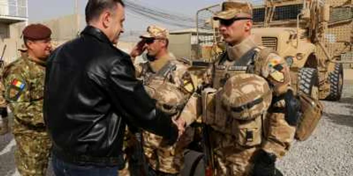 În perioada 10-12 aprilie, Mihai Fifor a vizitat baza militară din Kandahar