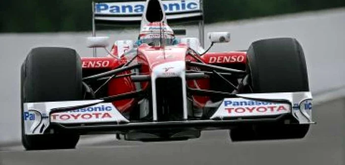 FORMULA 1: Toyota participă la ediţia 2010, însă îşi reduce bugetul