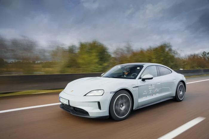 Porsche Taycan în Eurocharge by Schaeffler Foto: Autocritica