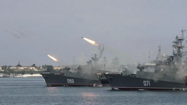 VIDEO Dezbatere Historia: NATO ne înarmează, Rusia ameninţă România Care este raportul de forţe între NATO şi Rusia în Marea Neagră? jpeg