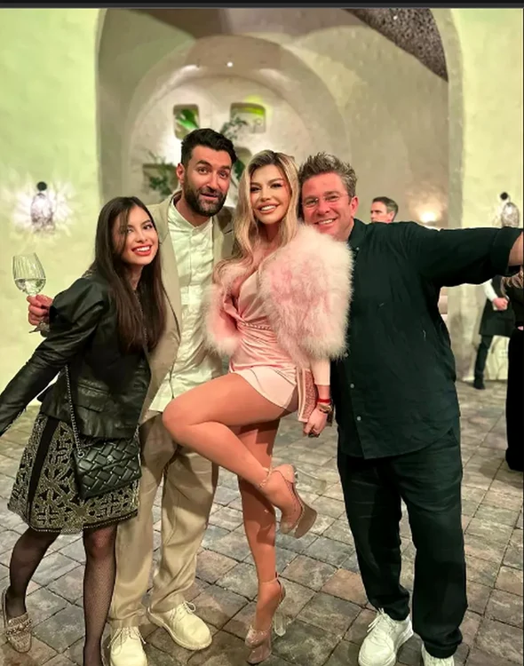 Loredana, alături de Smiley, Pavel Bartoș și Maria / foto: arhivă personală