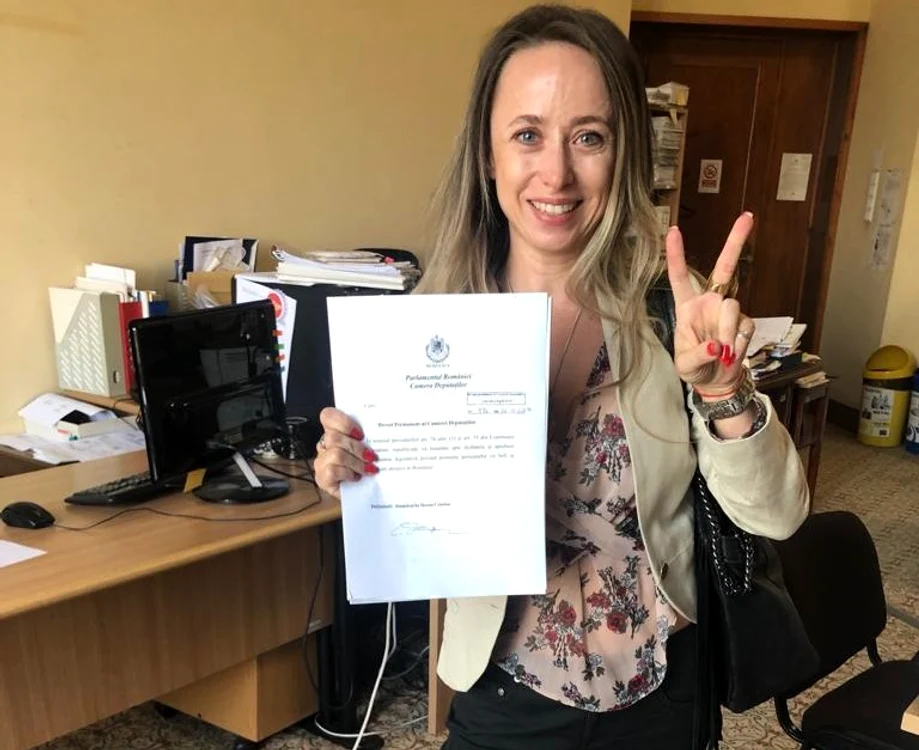 
    Deputatul Cristina Dumitrache a inițiat proiectul de lege și l-a prezentat în Parlament  
