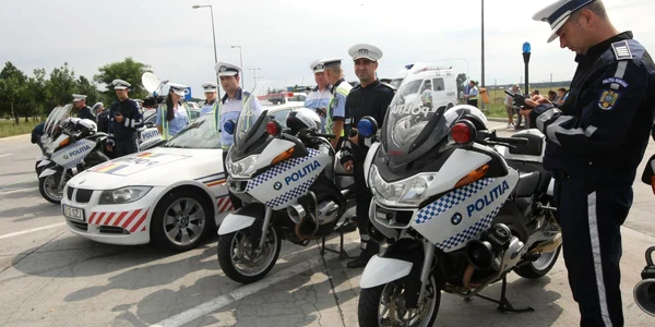 politie masina FOTO Adevarul