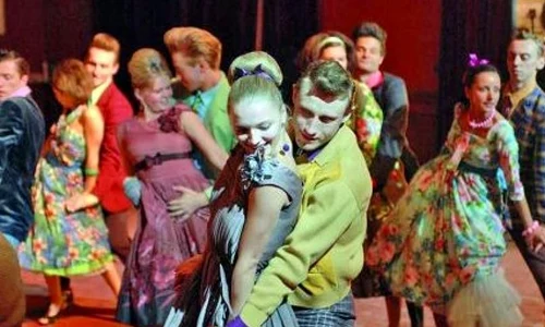 Vestimentaţia tinerilor, în vizorul KGB ului sovietic jpeg