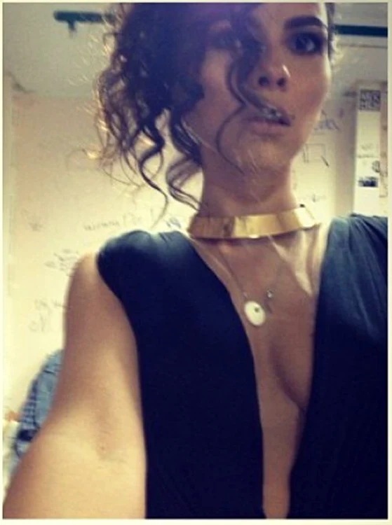 
    Inna, apariţie sexy în Rusia.  