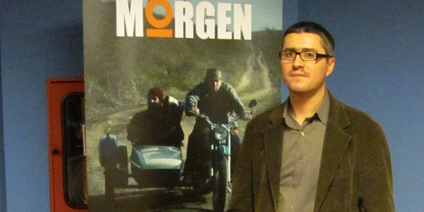 Marian Crişan, regizor bihorean, le doreşte orădenilor „Un an nou fericit şi luminos!”