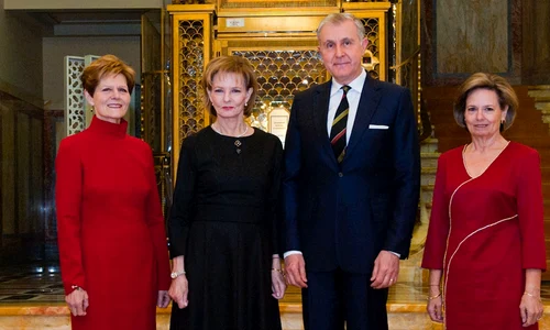 Principesa Elena, Majestatea Sa Margareta, Principele Radu și Principesa Sofia la serata dedicată Curajului Civic la Palatul Regal 2024   Daniel Angelescu, Casa Majestății Sale (1) jpeg