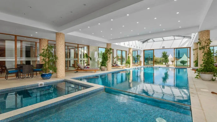 Oaspeții se pot bucura de bazin  Foto/lvhglobal