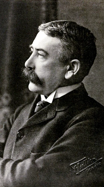 Ferdinand de Saussure © wikimedia commons