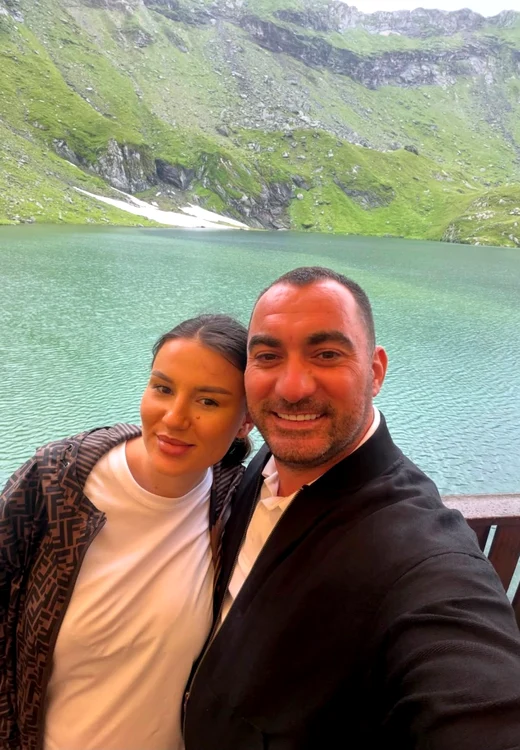 Imaginile cu iubita lui Pescobar au atras imediat atenția/ sursa Instagram