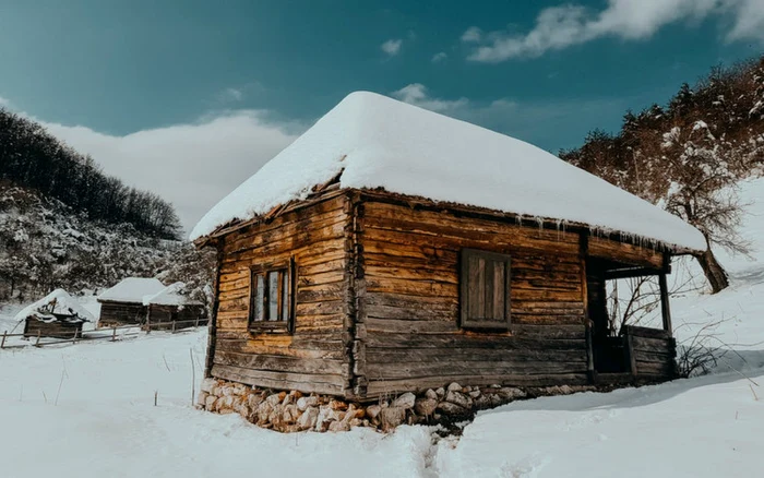 iarna in ponorici foto lucian ignat