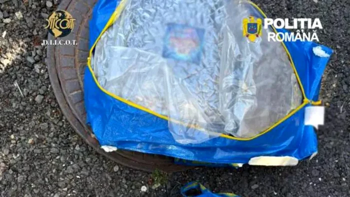 Ce au descoperit oamenii legii. Foto: DIICOT / Poliția Română