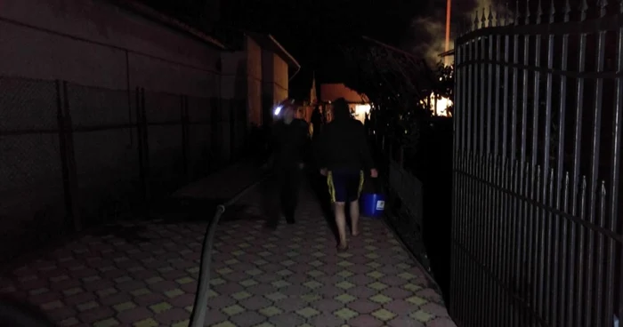 incendiu casa razvad