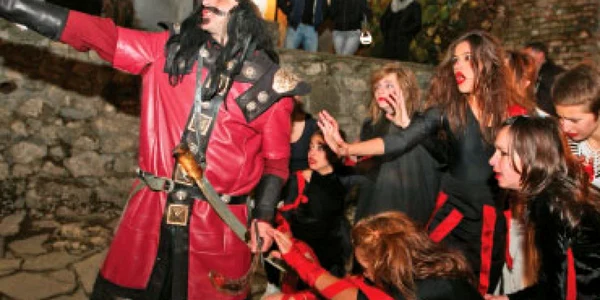 Dracula a petrecut  o noapte la Castelul Bran