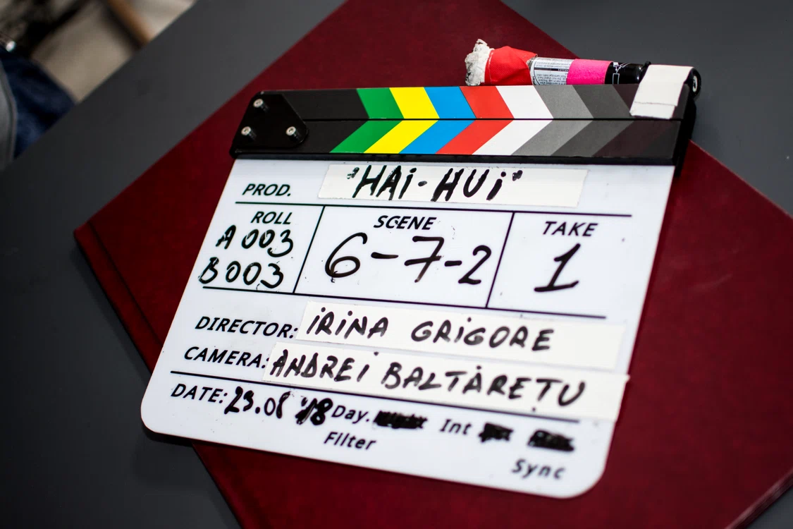 “HAI HUI în timp” va putea fi vizionat în cinematografe începând cu primăvara lui 2019. 