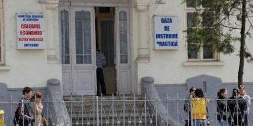 Colegiul Economic ”Octav Onicescu”