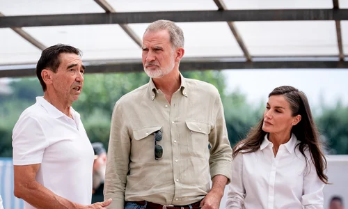 Regele Felipe și Regina Letizia prinși în criza incendiilor din Spania   profimedia 1118969966 jpg