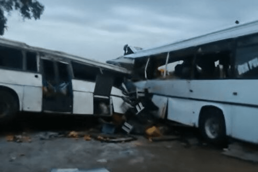 40 de morţi şi 87 de răniţi într-un accident rutier din Senegal VIDEO