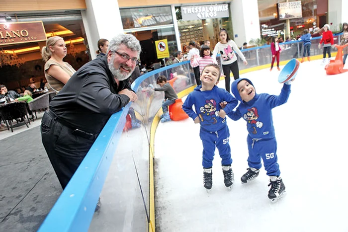 
    Silviu Prigoană vrea să dea copiii la o şcoală privatăFoto: Arhiva personală  