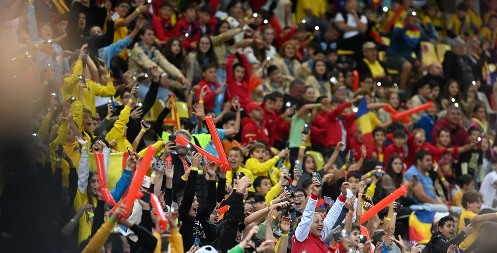 Fanii României vor să se bucure de calificarea la Euro 2024. Foto FRF/ Sportpictures