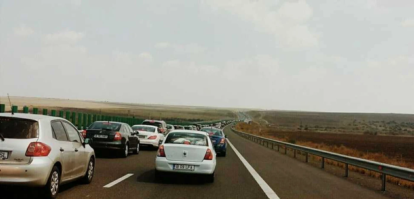 Trafic intens pe A2 FOTO Facebook