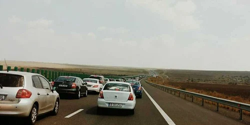 Circulaţie îngreunată pe Autostrada Soarelui FOTO Facebook