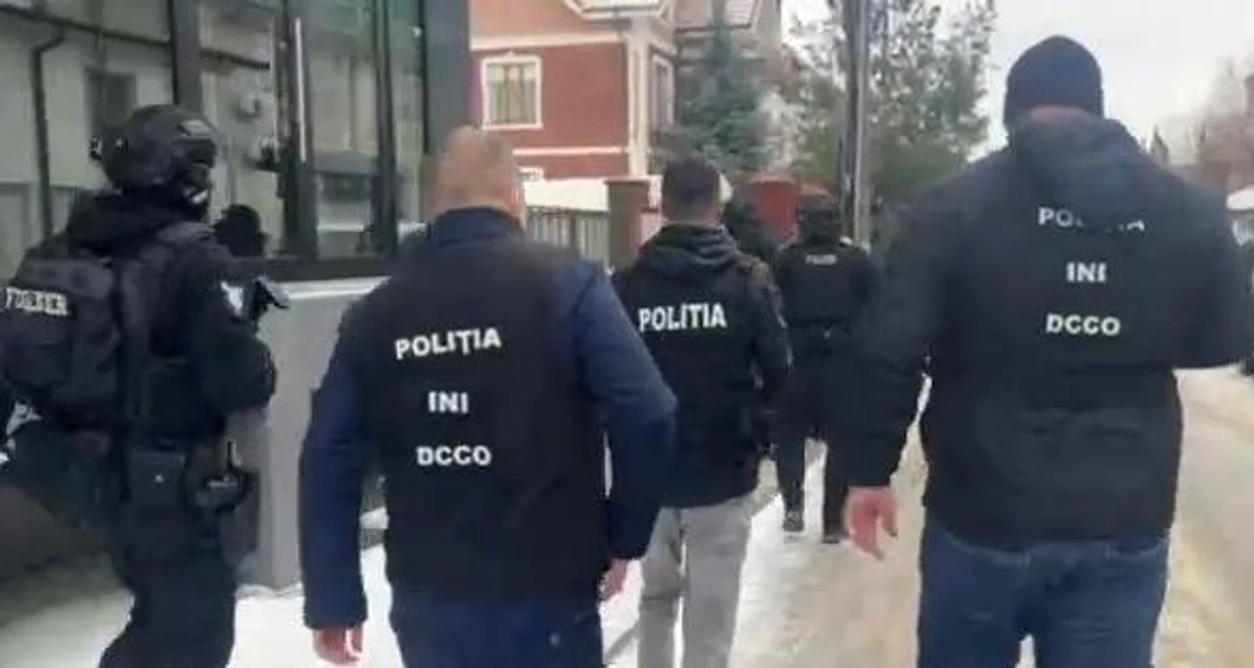 Descinderi au fost efectuate pe ambele maluri ale Prutului. FOTO: Politia.md