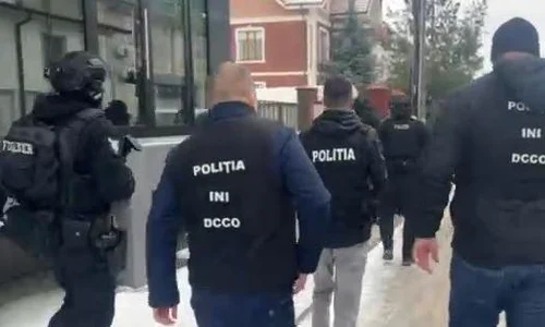 Percheziții Poliție Moldova FOTO Politia md jpg