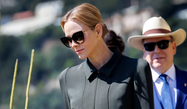 Charlene și Albert la redeschiderea grădinii exotice Monaco 13 jpg