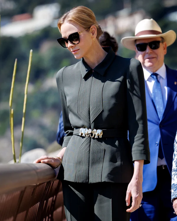 Charlene și Albert la redeschiderea grădinii exotice Monaco 13 jpg
