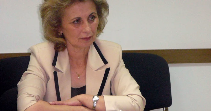 Elena Gherghina, încă director DGFP Olt