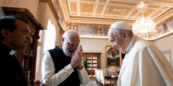 narendra modi papa francisc 30 octombrie 2021 foto VATICAN MEDIA / AFP