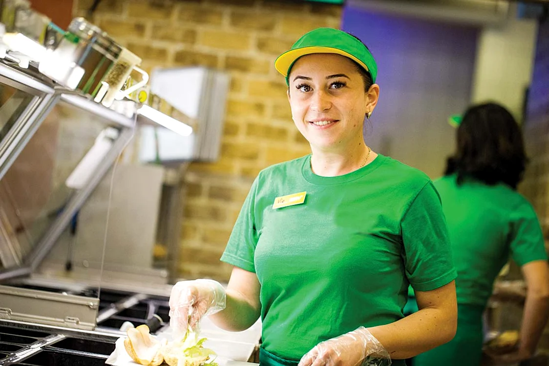 Violeta Puiu ne spune ce ingrediente se pot combina pentru a obţine   o masă echilibrată şi sănătoasă