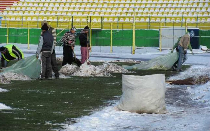 "Municipalul" a fost curăţat de deţinuţi