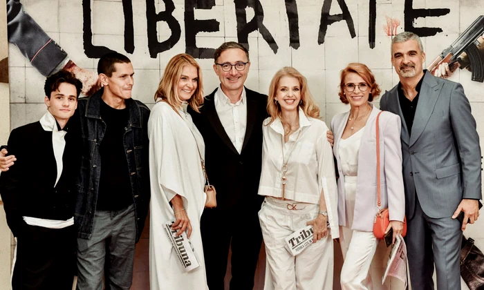 Stefan Iancu, Iulian Postelnicu, Manuela Hărăbor, Tudor Giurgiu, Bianca Brad, Monica Davidescu, Aurelian Temisan jpg