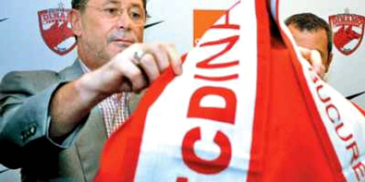 DINAMO: Cornel Dinu: "Un rezultat aproape unic în istoria cupelor europene"