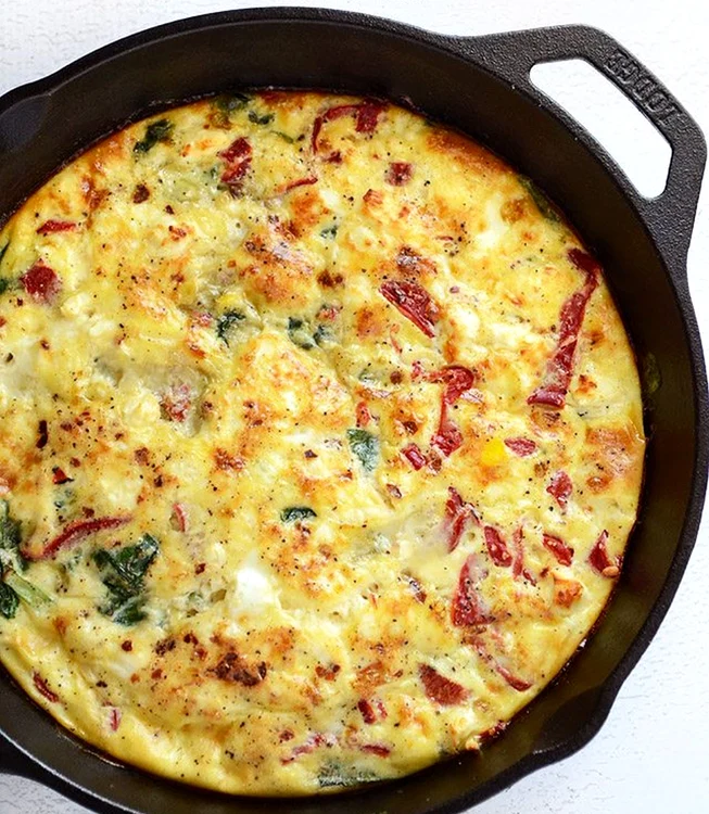 frittata cu feta si ardei jpeg