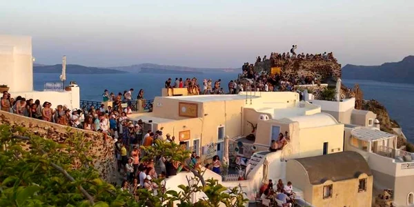 Plajele din Chania sunt pline de turişti veniţi din toată Europa