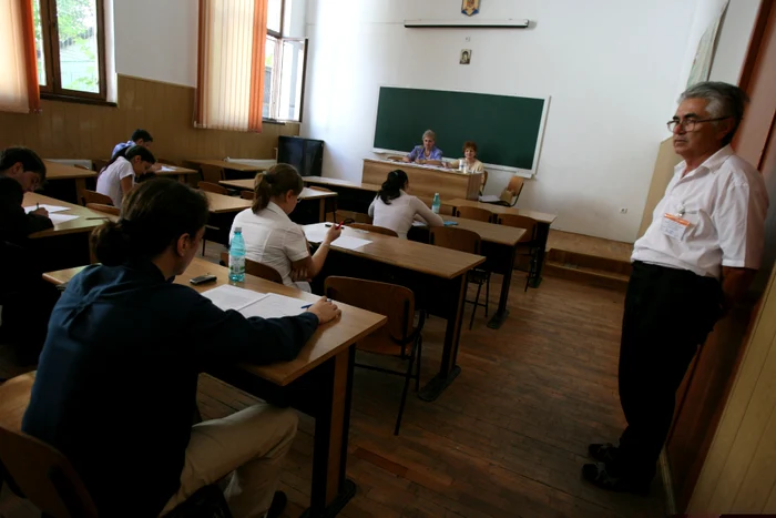 Emoţii pentru elevii de clasa a XII-a