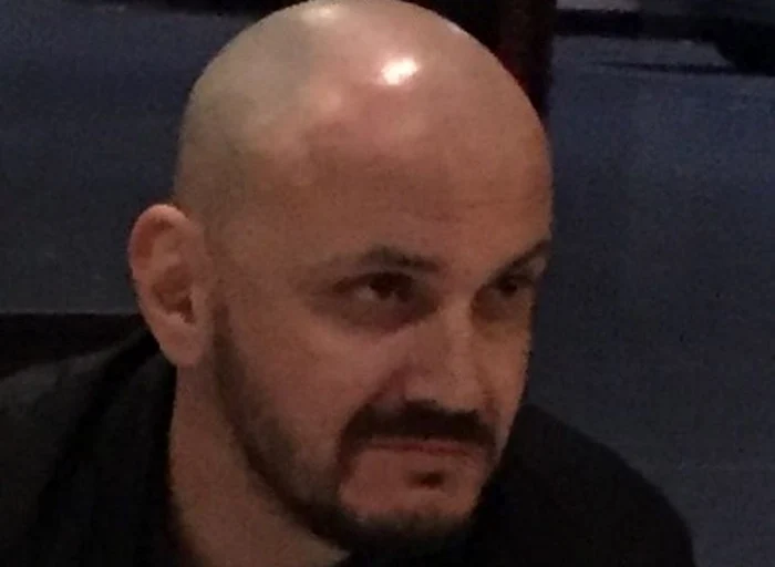 
    Sebastian Ghiță trăiește în Serbia și potrivit anunțului Ministerului de Justiție al României nu este dat în urmărire pentru nici un fel de faptă  