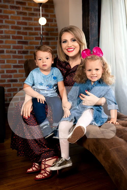 1 mirela vaida insarcinata a treia oara 1 jpg jpeg