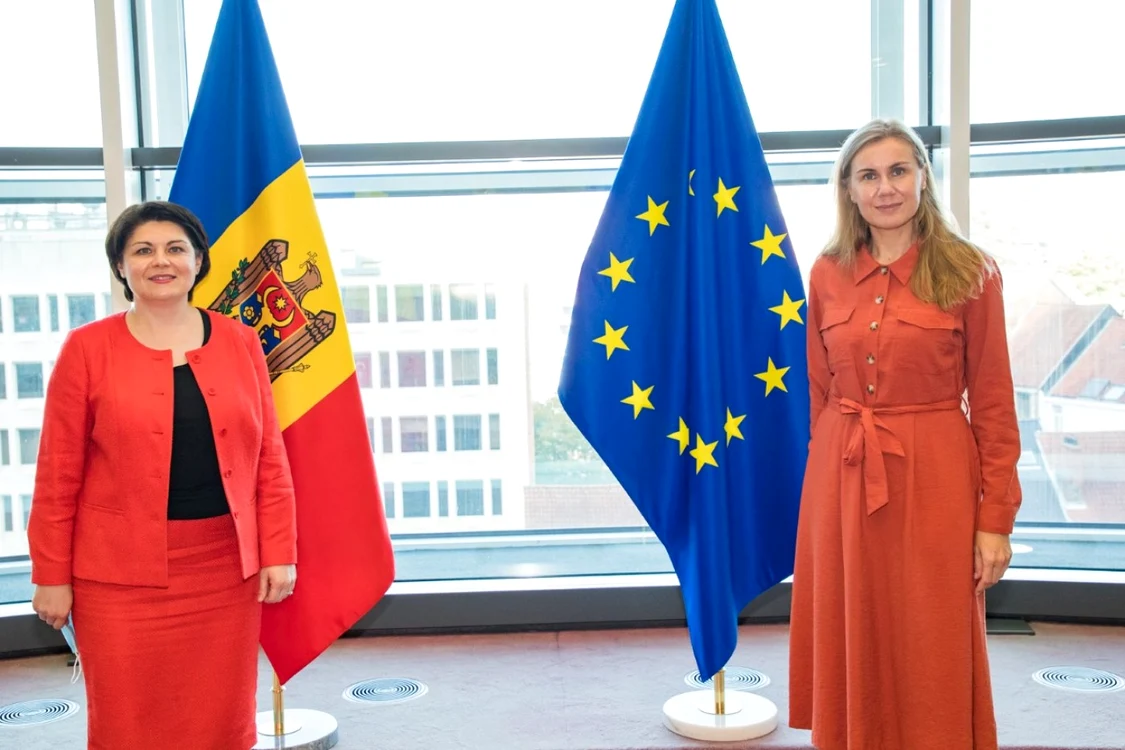 Natalia Gavriliţa şi Kadri Simson