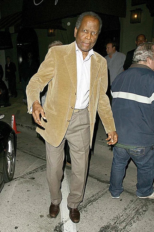 Sidney Poitier, 87 de ani, arterită