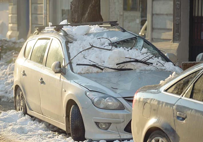 Maşinile au suferit daune substanţiale