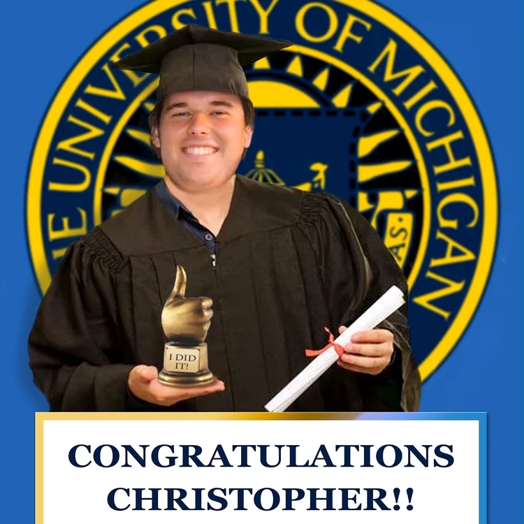 Christopher obez jpg