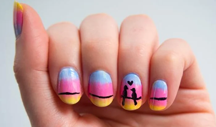 Manichiură curcubeu