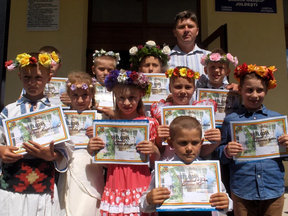 Elevii premianţi vor primi de la Primăria cadouri în bani. FOTOgoogle.com